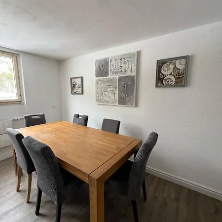 2 Apartment *